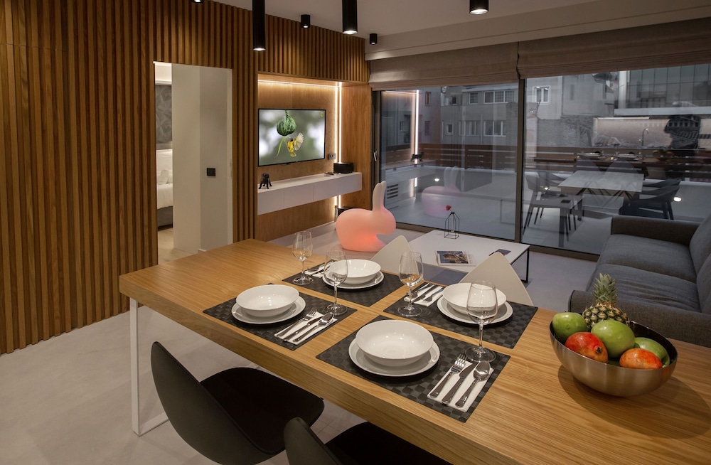 Deluxe Apartment, 1 Bedroom, Balcony, City View (4) photo 3