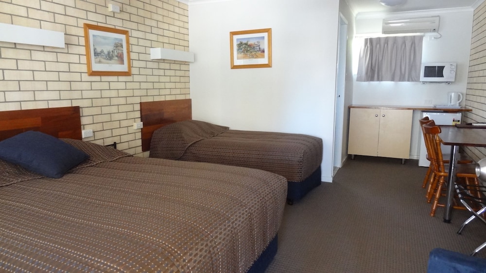 Queen Twin Room photo 2