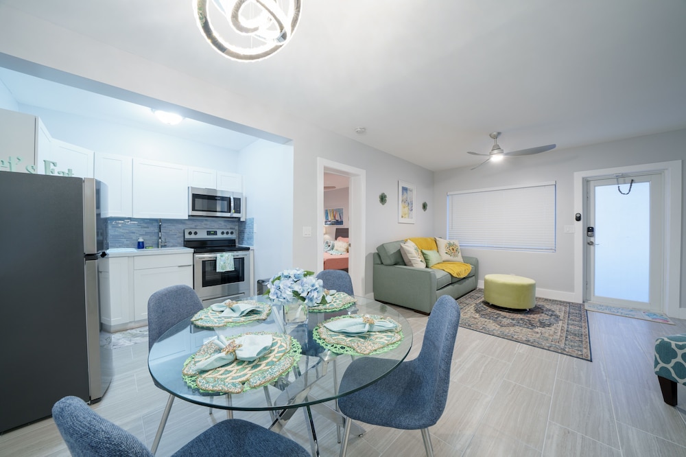 Deluxe Condo