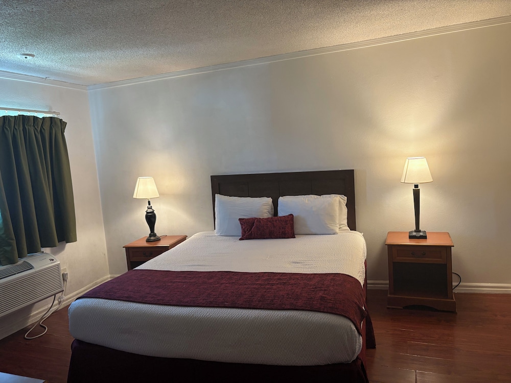 Deluxe Single Room photo 1
