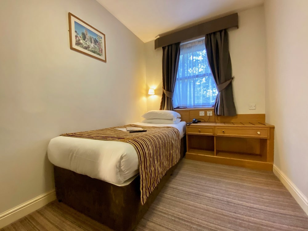 Standard Single Room photo 3