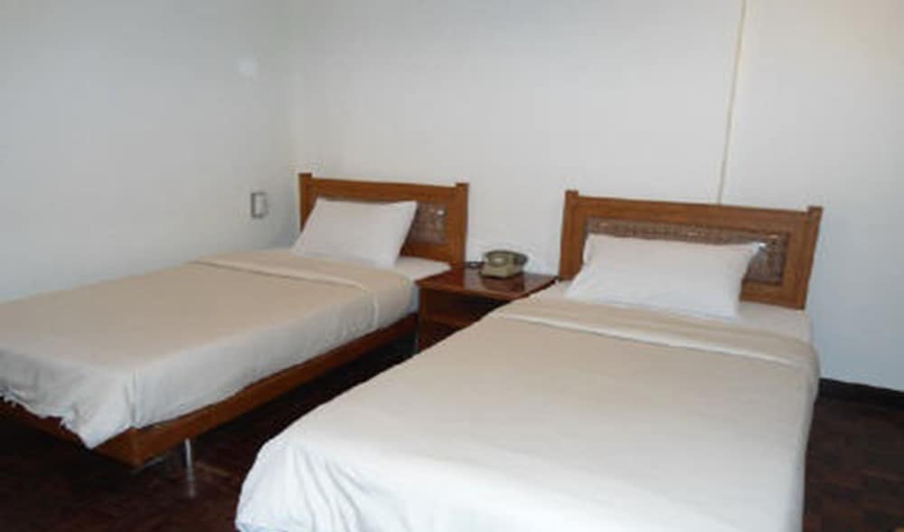Standard Room photo 2