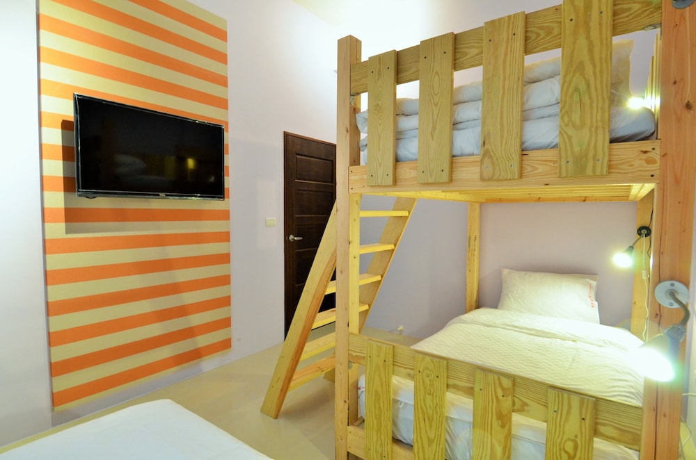 Shared Dormitory, 1 Twin Bed photo 1