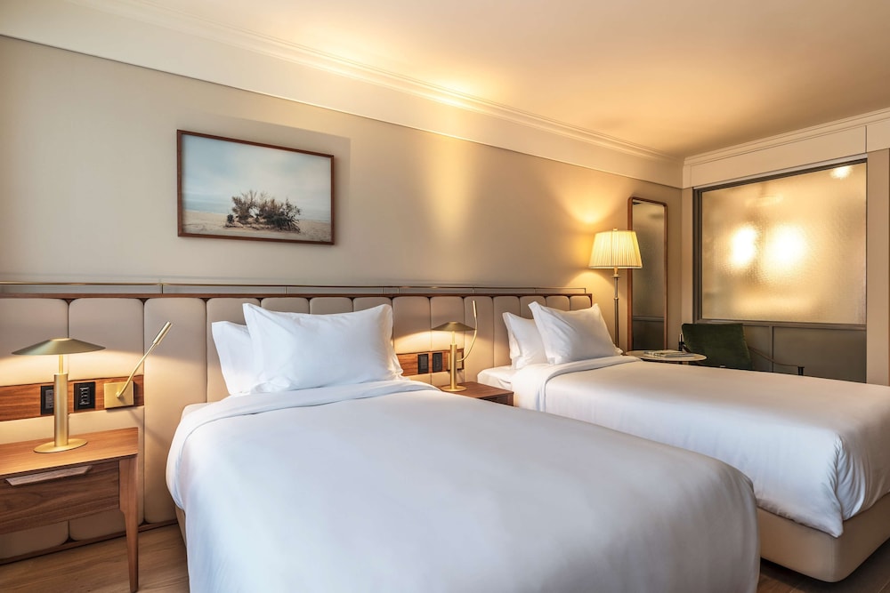 Superior Twin Room, 2 Twin Beds - Photo 1