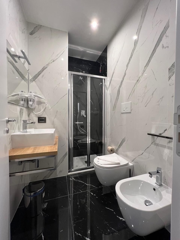Deluxe Quadruple Room, Balcony