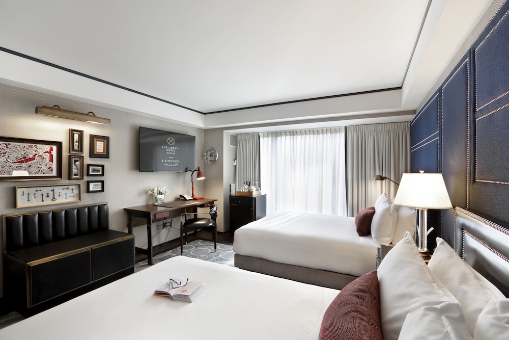 Deluxe Room, 2 Queen Beds