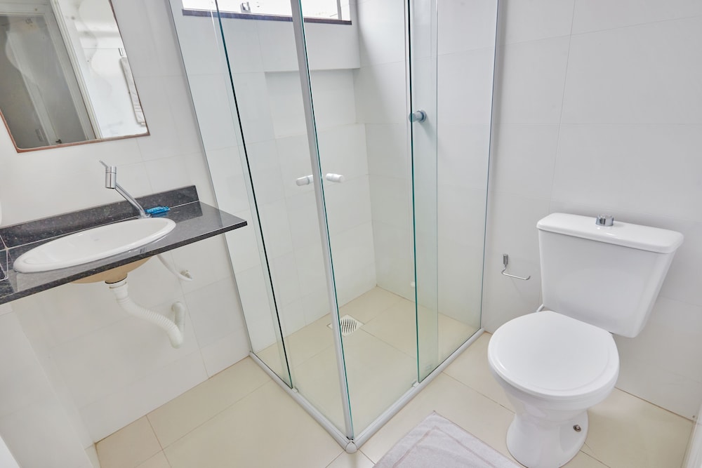 Standard Suite, 1 Double Bed, Private Bathroom