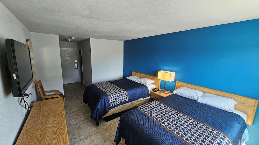 Comfort Room, 2 Double Beds, Non Smoking photo 2