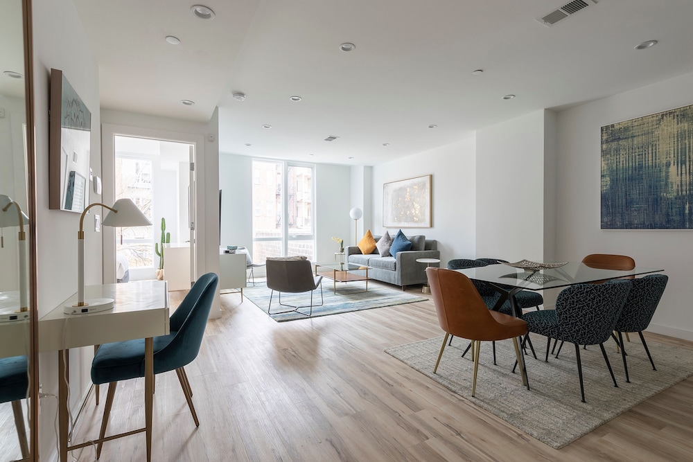 Apartment photo 3
