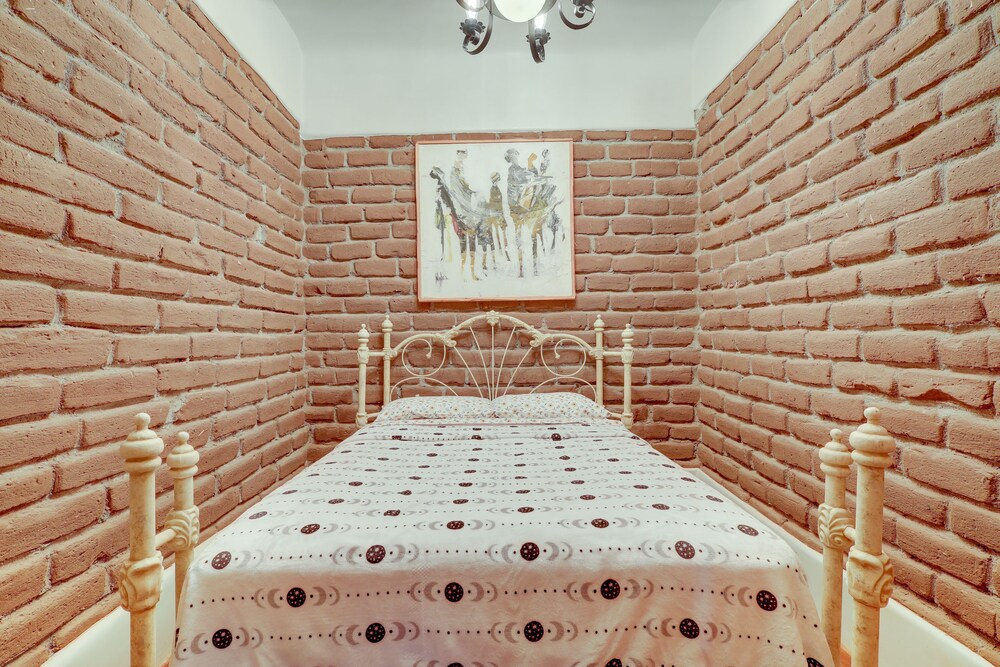 House (1 Bedroom) photo 2