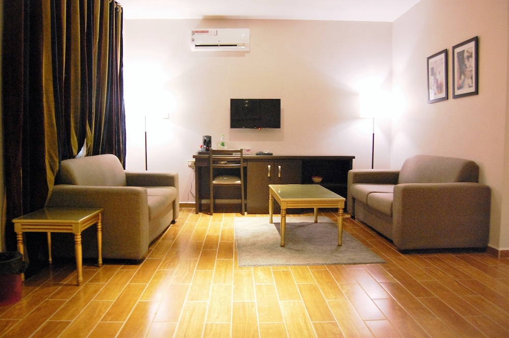 Junior Suite, Non Smoking photo 3
