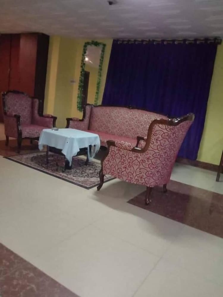 Twin Room - Photo 4