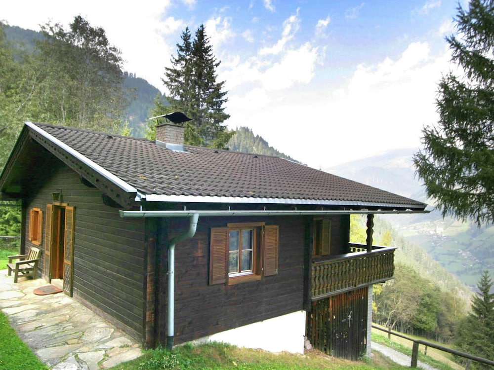 Chalet photo 1