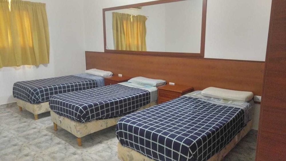 Triple Room, 3 Twin Beds photo 1