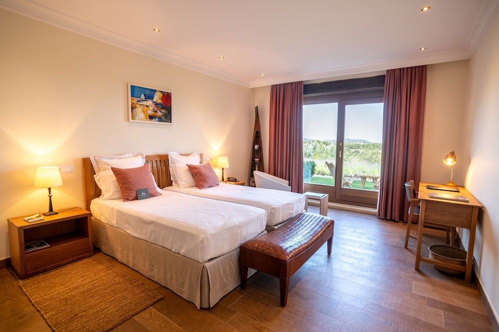 Superior Double Room, 1 King Bed photo 2