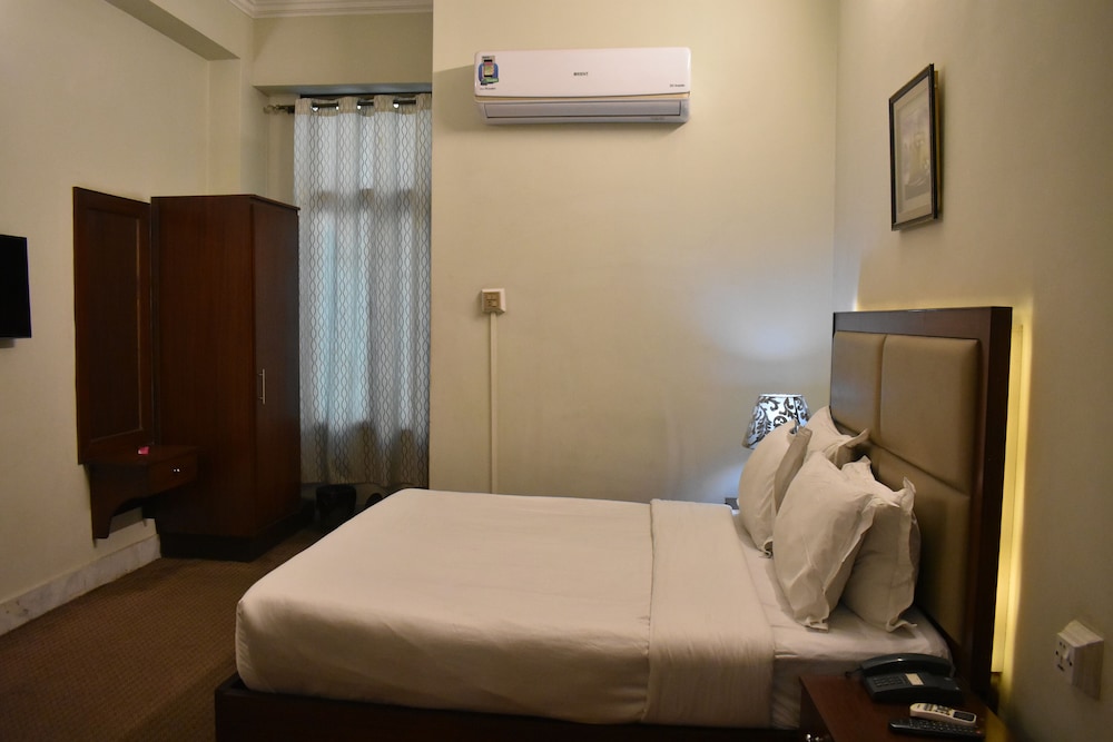 Executive Room photo 3