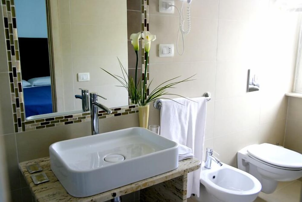 Double Room, Garden View - Photo 4