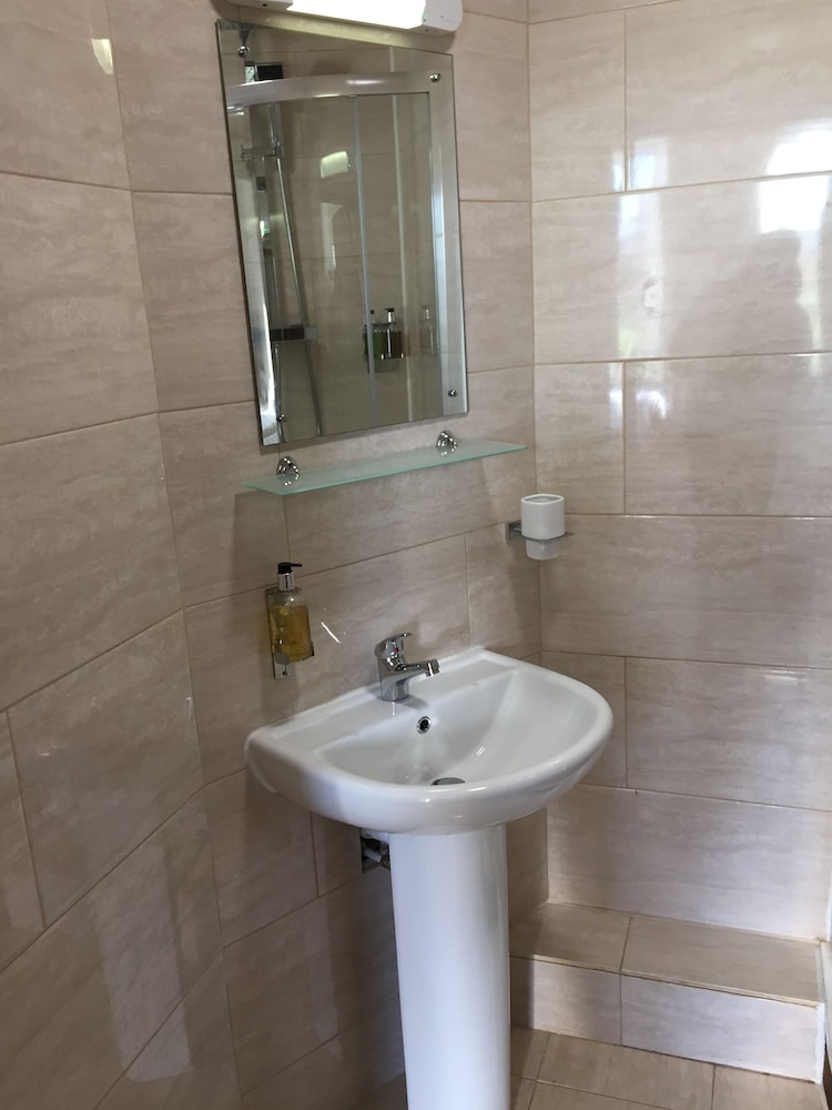 Standard Single Room photo 2