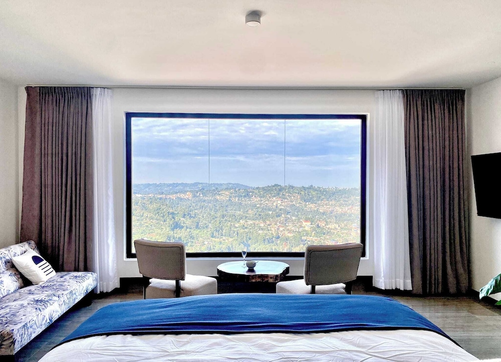 Deluxe Double Room, Balcony, Pool View photo 2