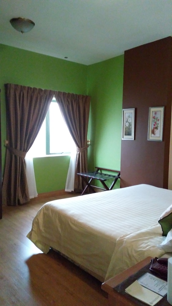 Luxury Apartment, Lagoon View, Corner photo 3