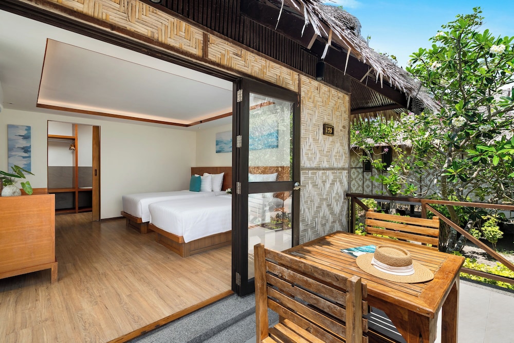 Deluxe Sea View Bungalow 2 Twin - Photo 3