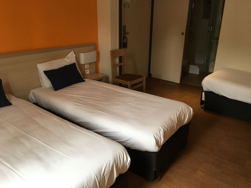 Triple Room photo 2
