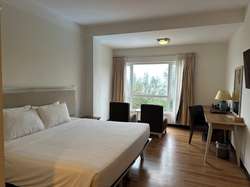 Superior Double Room with Window - Garden View - Photo 1