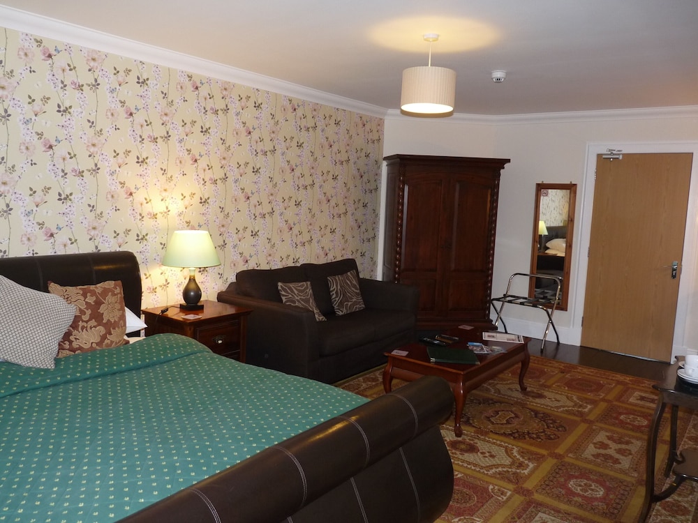 Superior Double Room, 1 King Bed, Garden View photo 1
