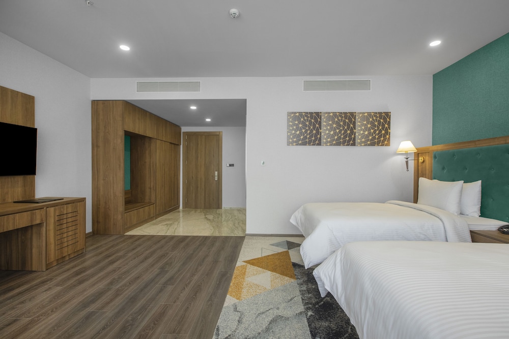 Superior Double or Twin Room photo 2