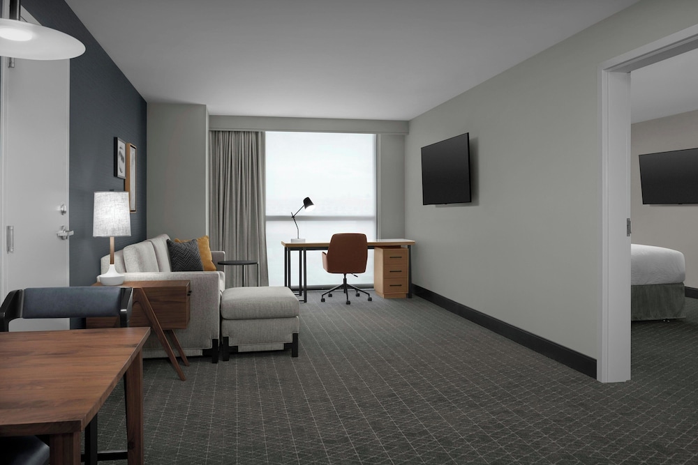 Suite, 1 Bedroom thumbnail 5