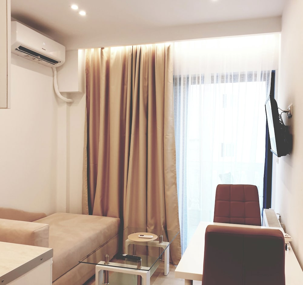 Deluxe Apartment photo 1