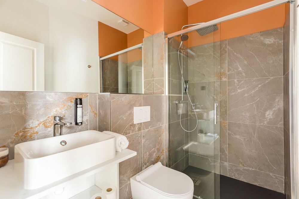 Standard Studio, 1 Double Bed, Ensuite photo 3