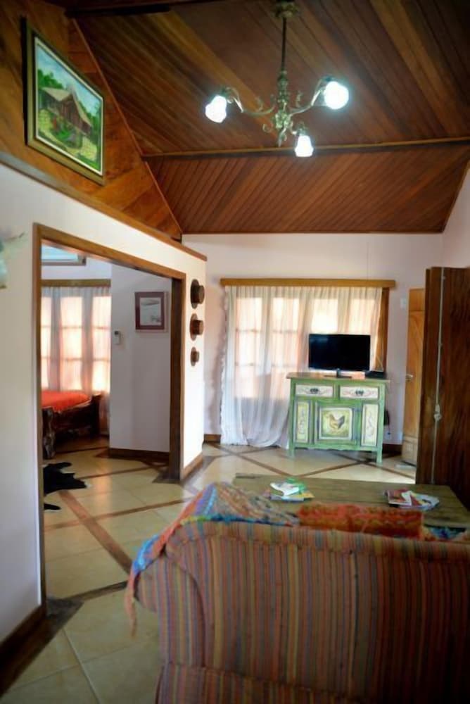 Chalet (Quieta Ii) photo 2
