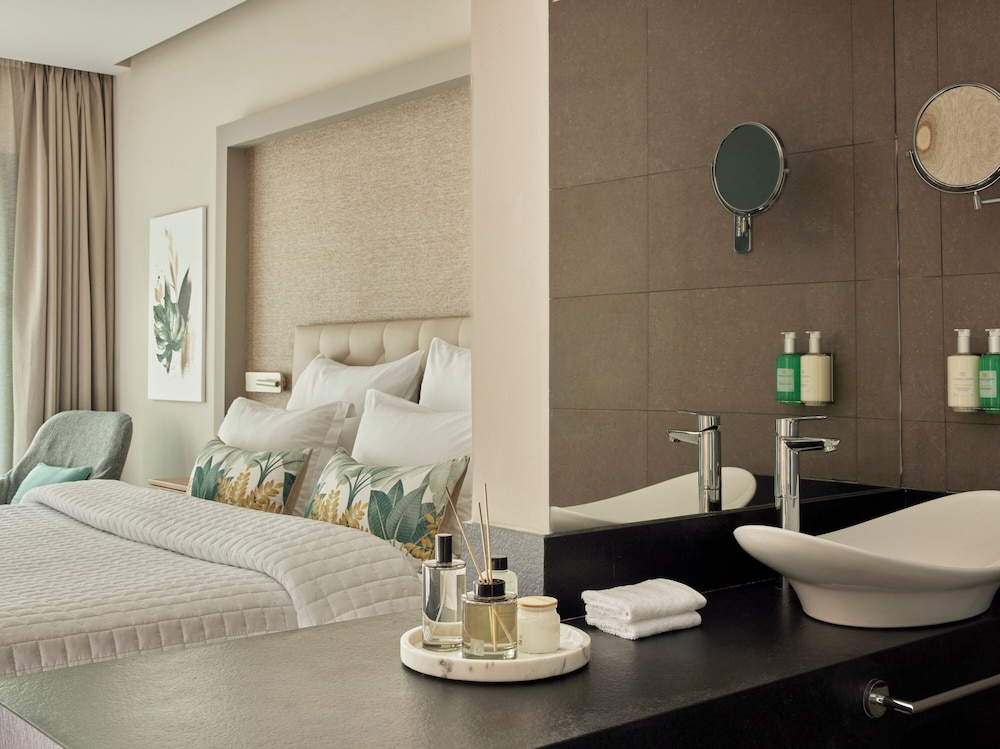 Standard Room, Sea View - Photo 5