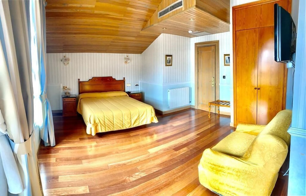 Habitación Tripla Básica