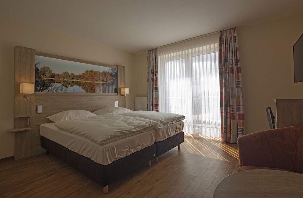 Double Room, Annex Building