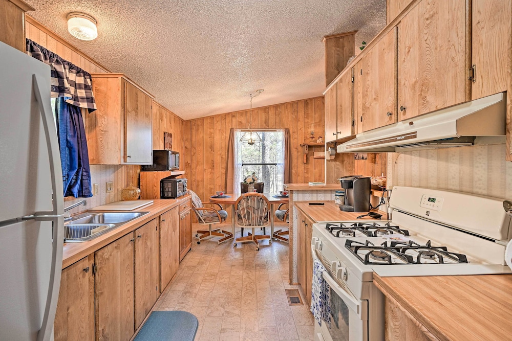 House (2 Bedrooms) photo 2