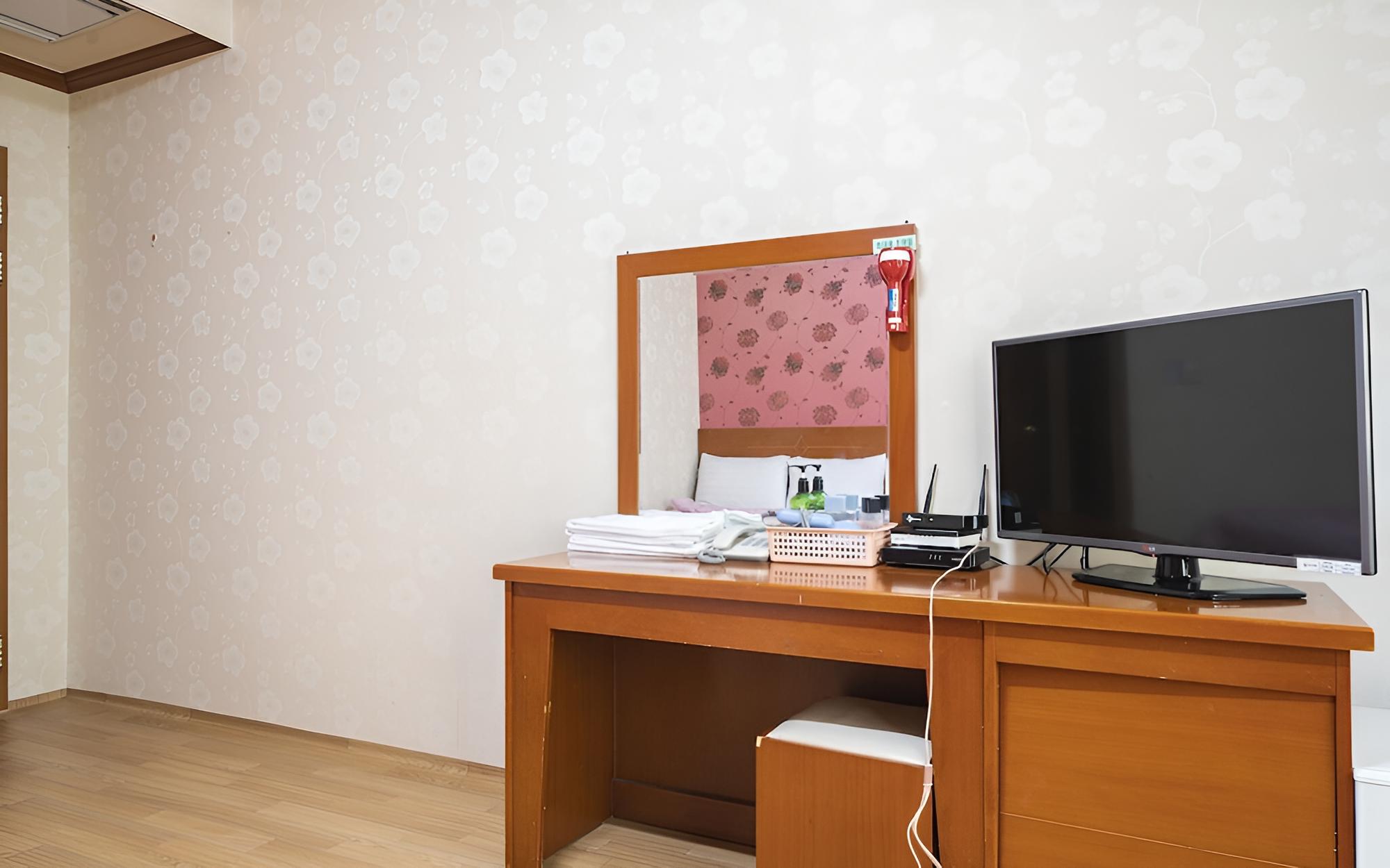 Room (Deluxe room) - Photo 1