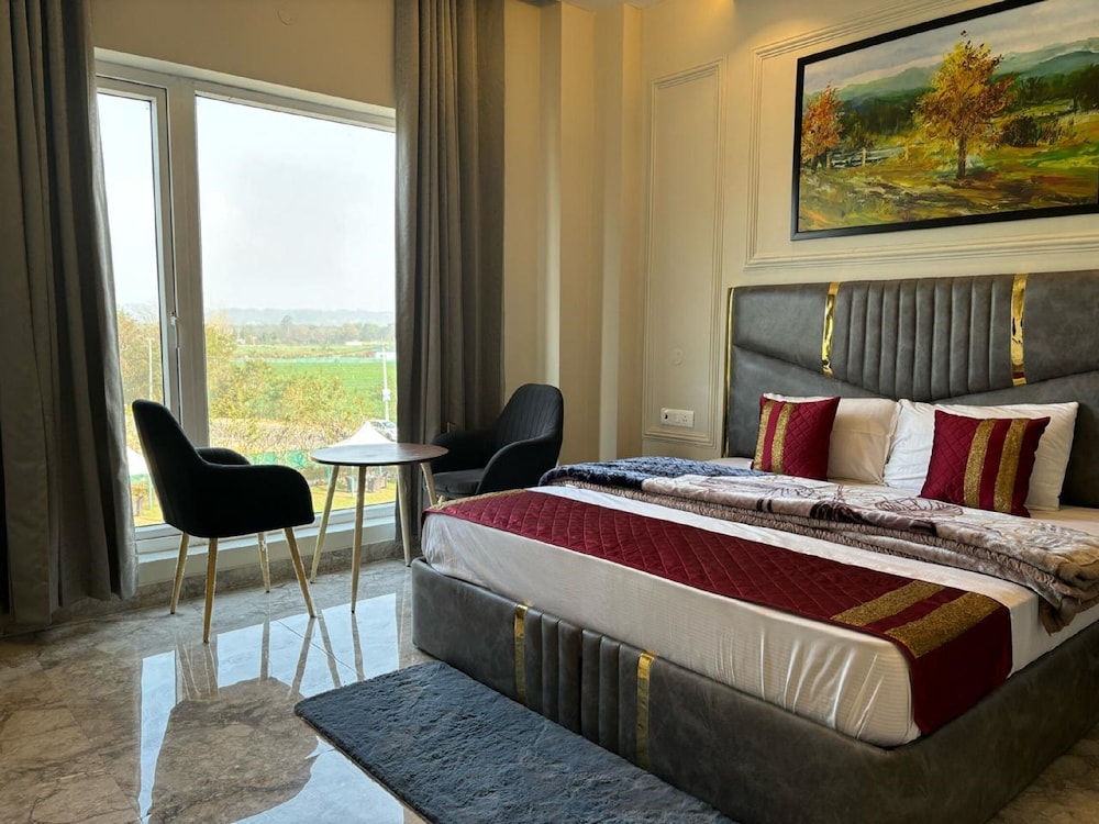 Standard Room photo 1