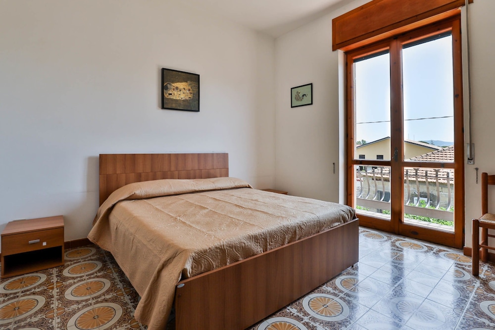 Apartment, 2 Bedrooms (Apt 6)