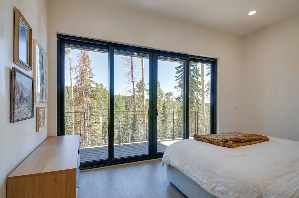Cabin, 3 Bedrooms photo 1