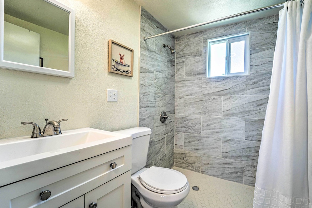 House (2 Bedrooms) photo 2