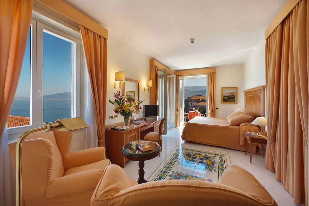 Classic Double Room, Balcony