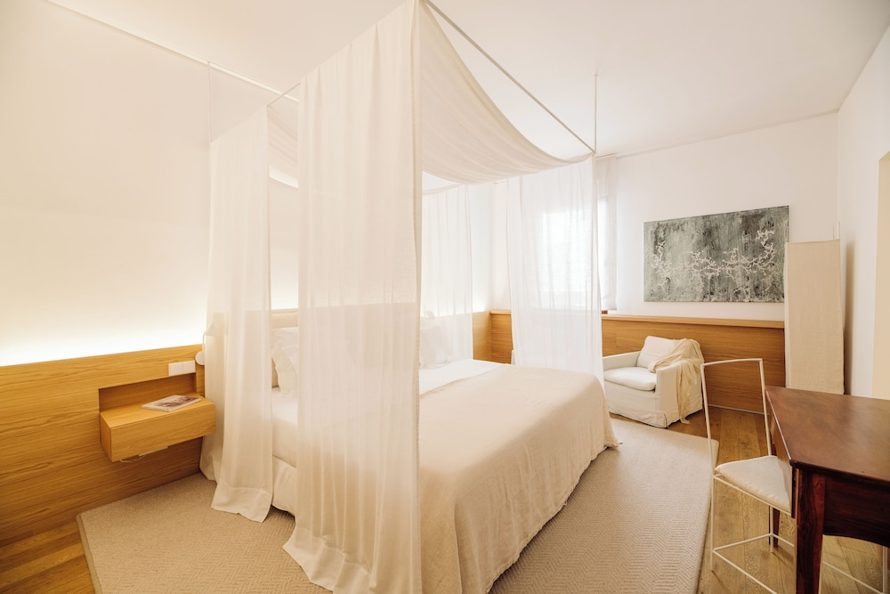 Deluxe Double Room - Photo 5