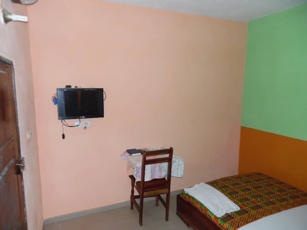 Comfort Room photo 2