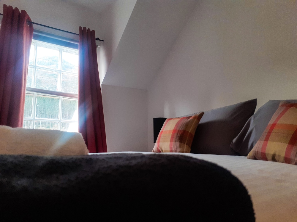 Standard Double Room, Ensuite photo 3