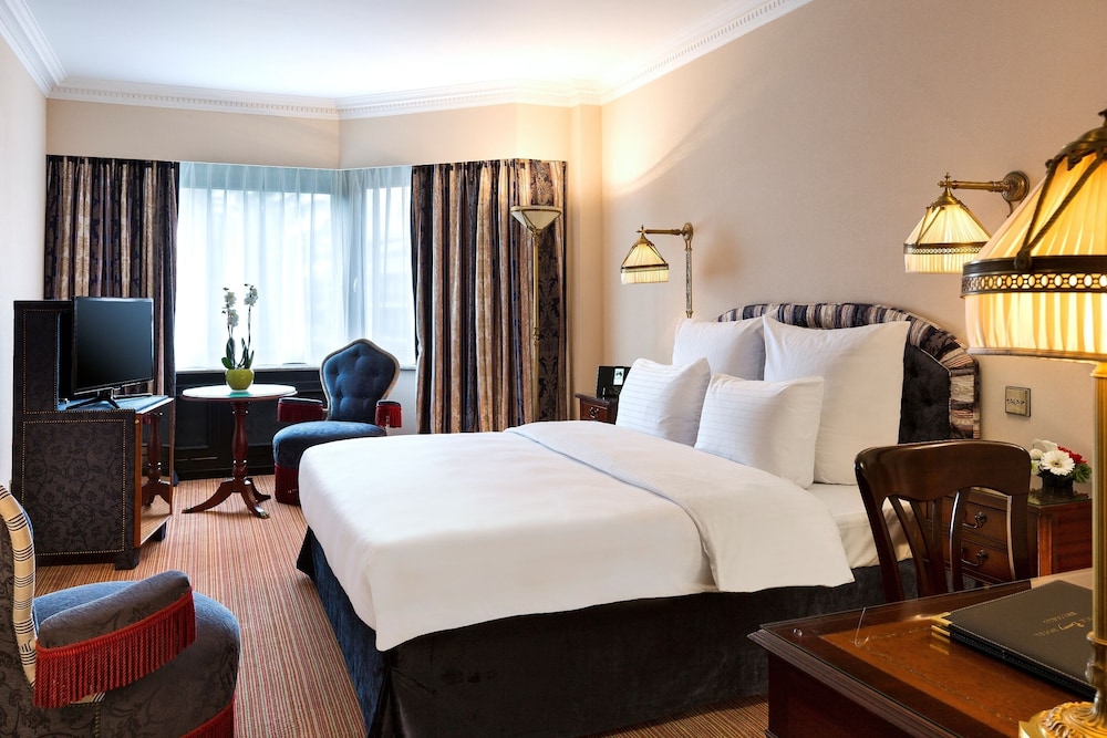 Premium Room, 1 King Bed, City View photo 1
