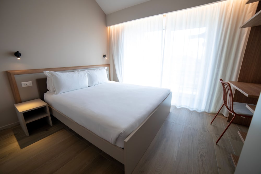 Deluxe Apartment, Terrace - Photo 2