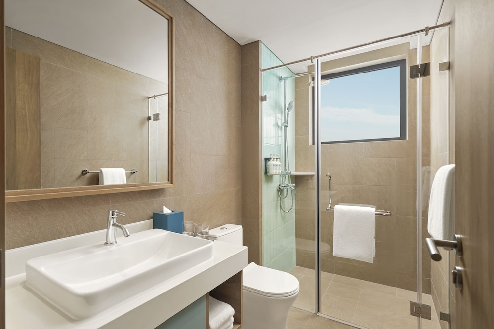 1 Bedroom Deluxe Balcony Residences Ocean View - Photo 5