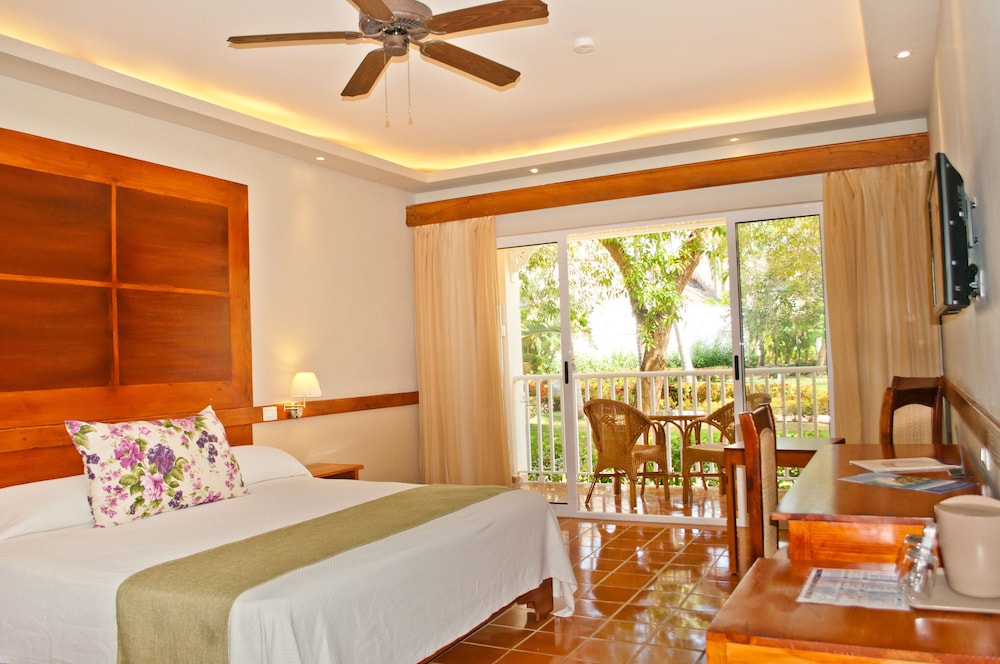 Superior Garden View with Extra Bed (2 adults +1 child)